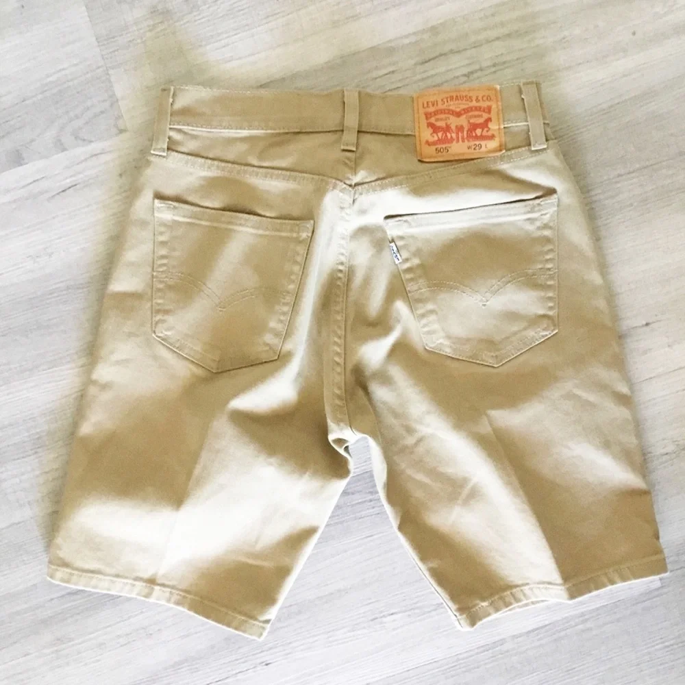 Levis levis mens